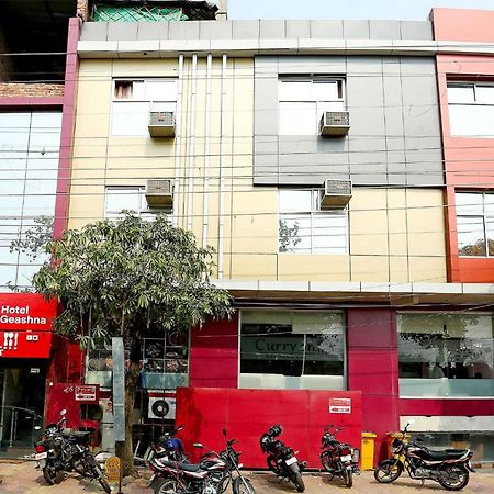 Oyo Flagship Hotel Krishna Chinhat Экстерьер фото